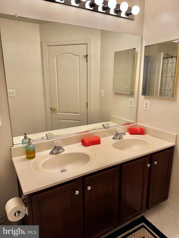 1607 Seneca Avenue - Photo 26
