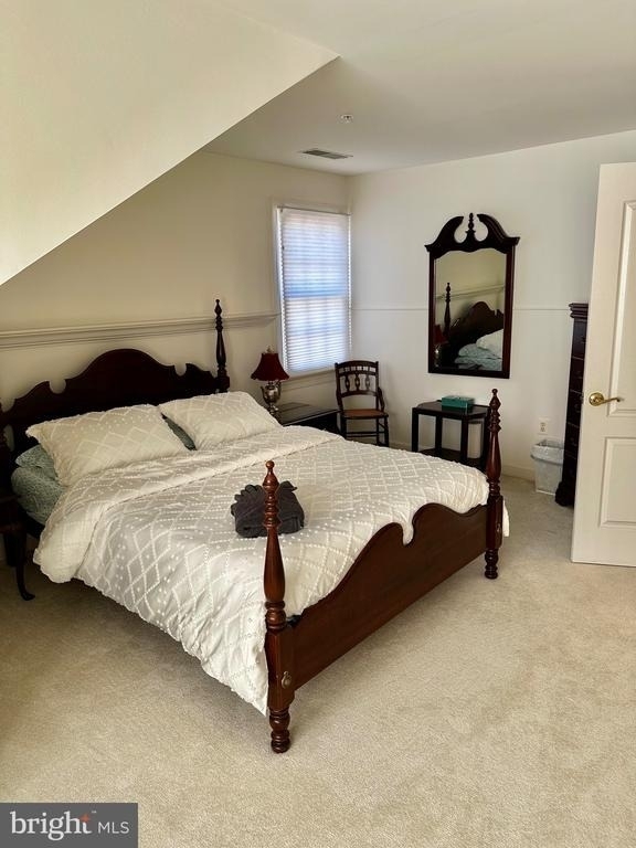 1607 Seneca Avenue - Photo 22