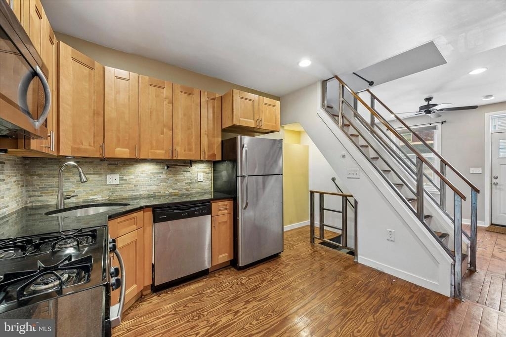 2663 Martha Street - Photo 4