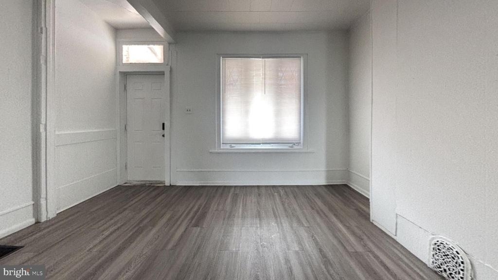 56 Dewey Street - Photo 0