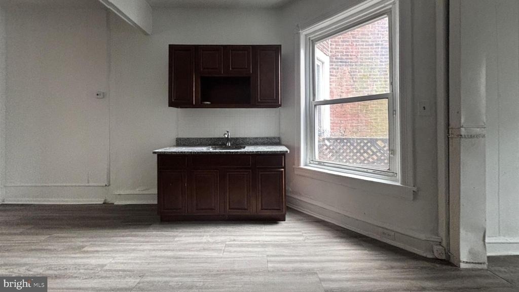 56 Dewey Street - Photo 2