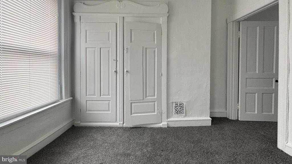 56 Dewey Street - Photo 7