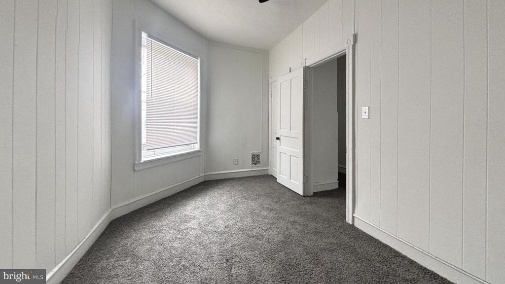 56 Dewey Street - Photo 5