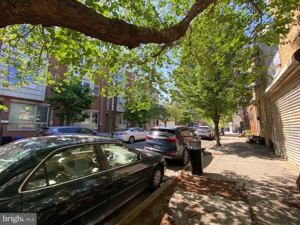 2031 E Susquehanna Avenue - Photo 11