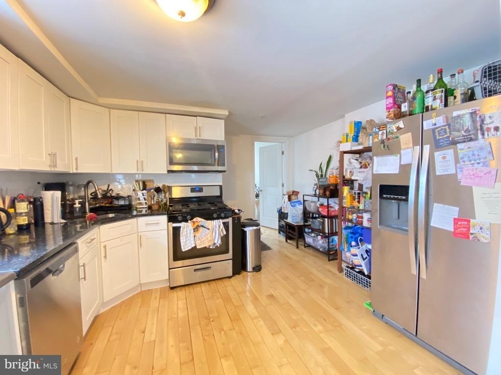 2031 E Susquehanna Avenue - Photo 3