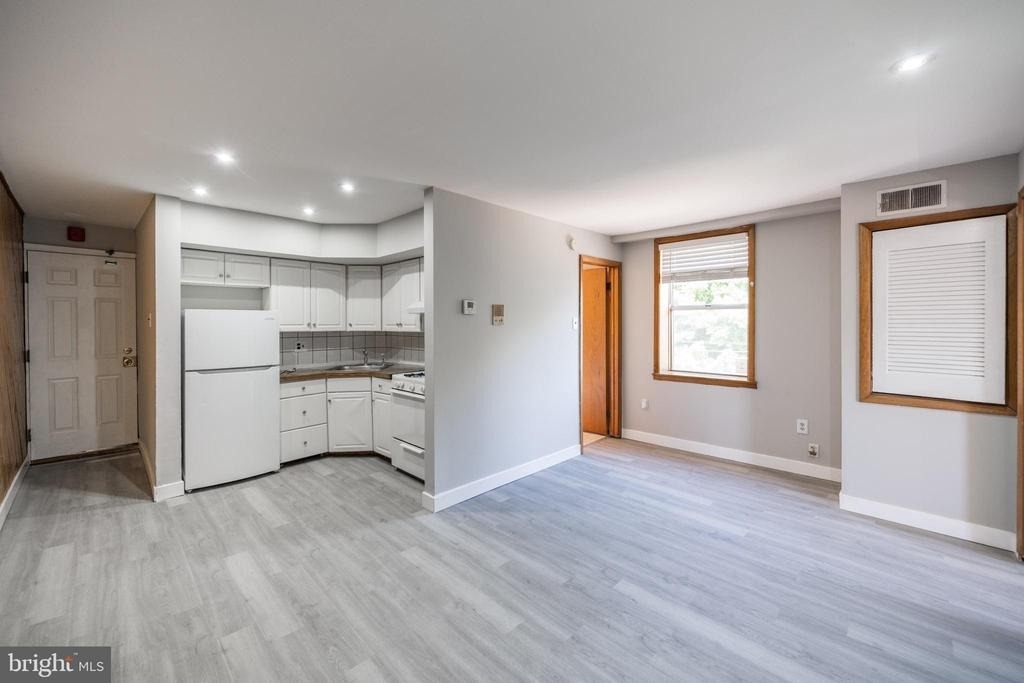 734 S 9th Street - Photo 3