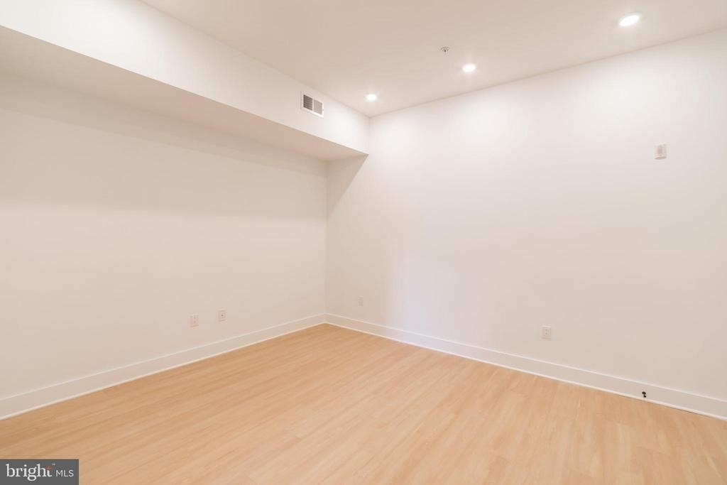 4408 Lancaster Avenue - Photo 3