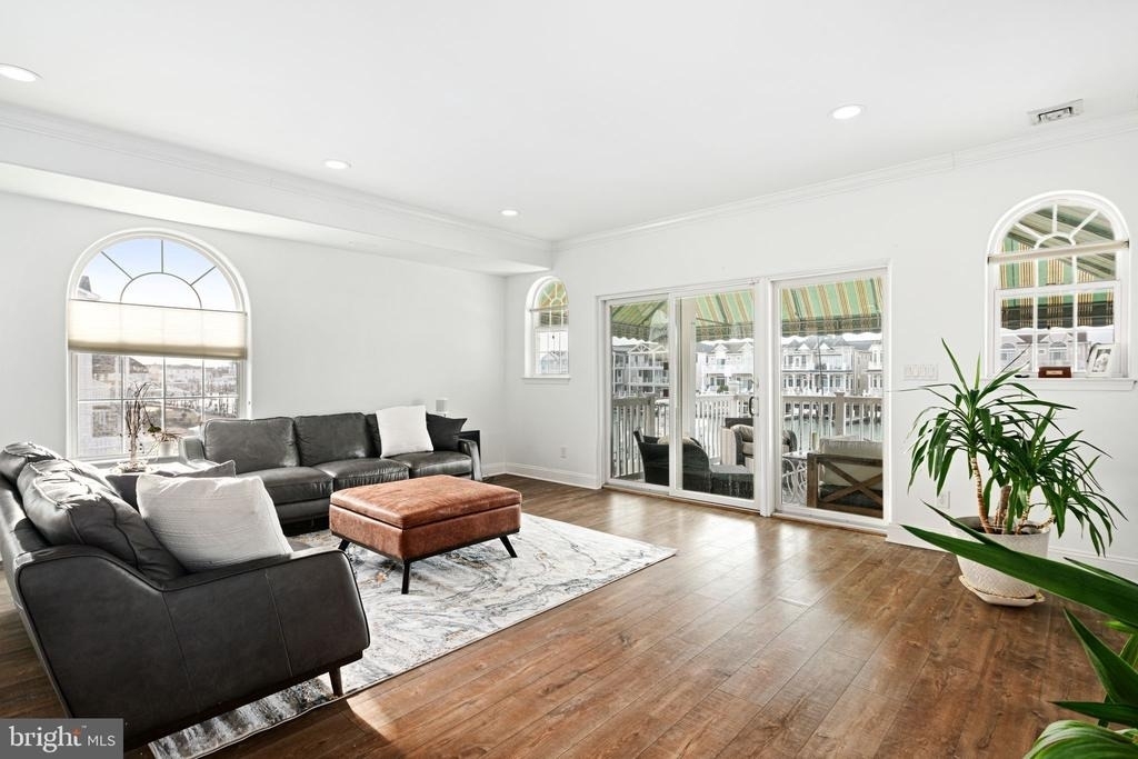 536 W Montgomery Avenue - Photo 19