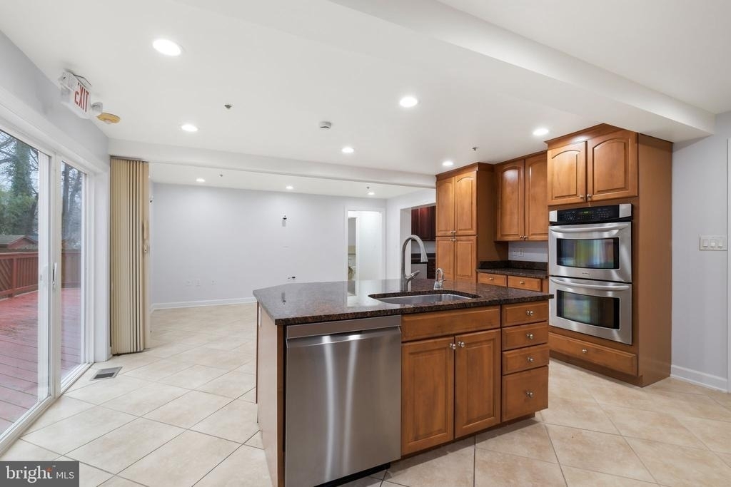 711 Lamberton Drive - Photo 14