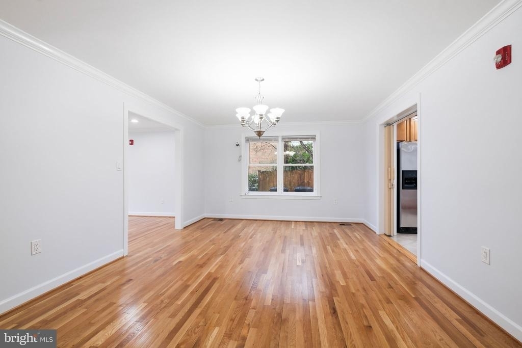 711 Lamberton Drive - Photo 6