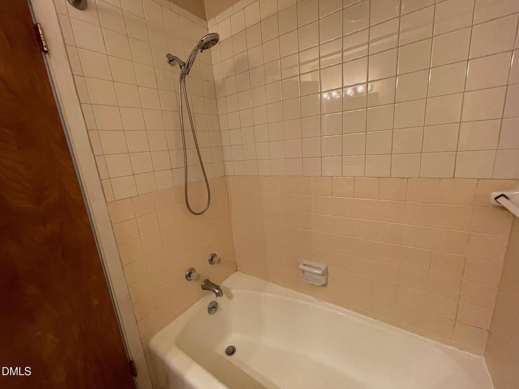 280 Montague Road - Photo 11