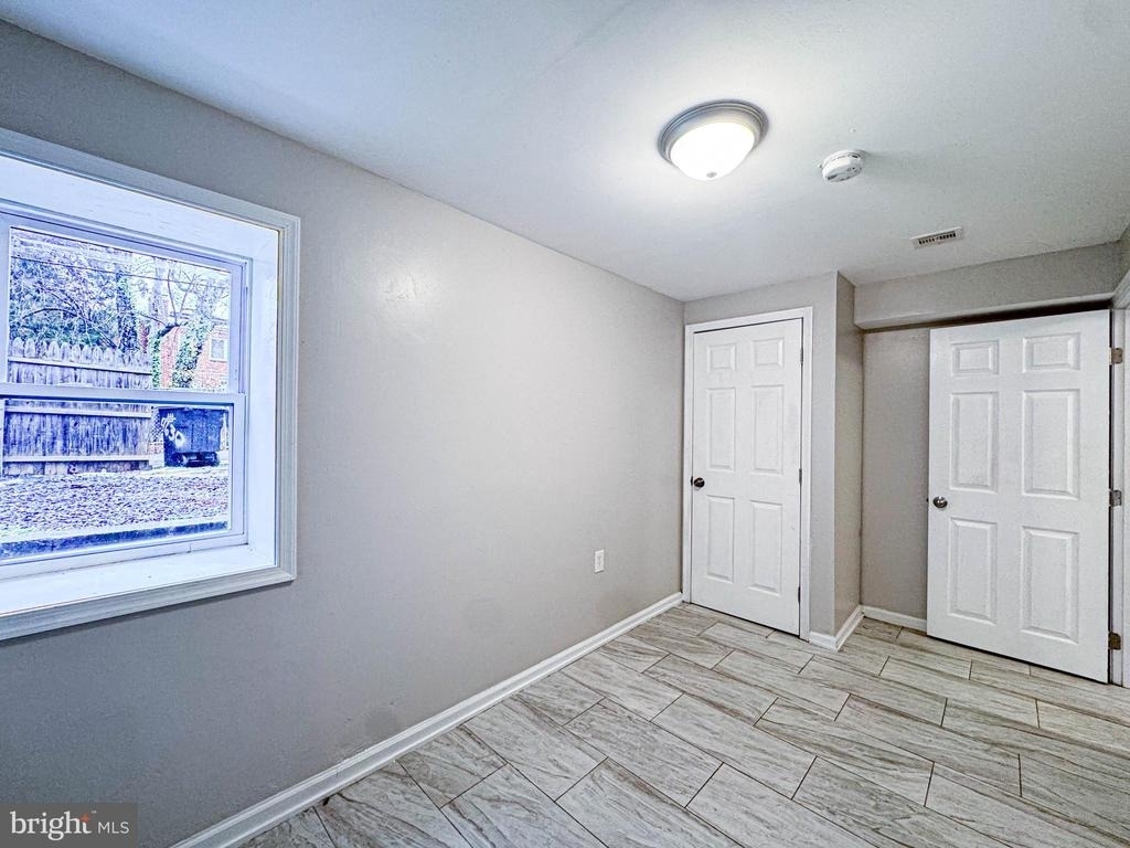 4630 Hillside Road Se - Photo 17