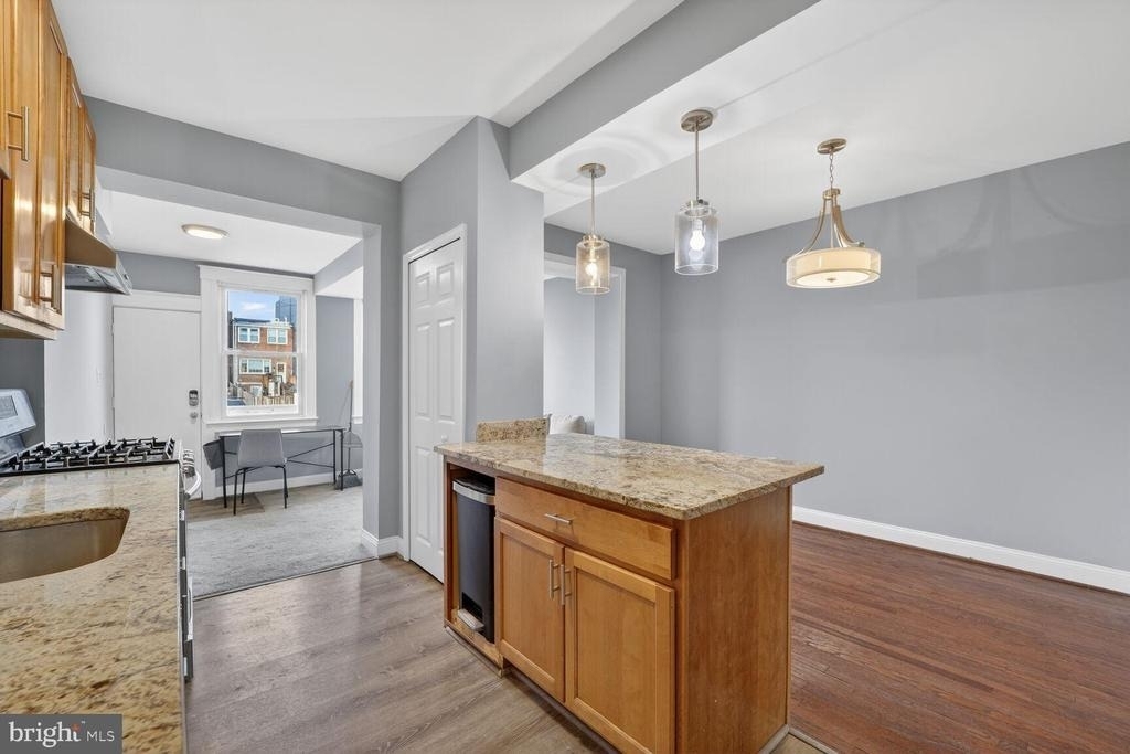 632 Franklin Street Ne - Photo 1