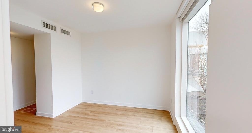 1201 Half Street Se - Photo 10