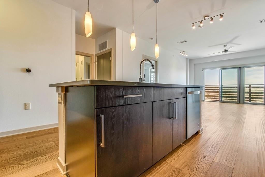 3600 S Lamar Blvd - Photo 6