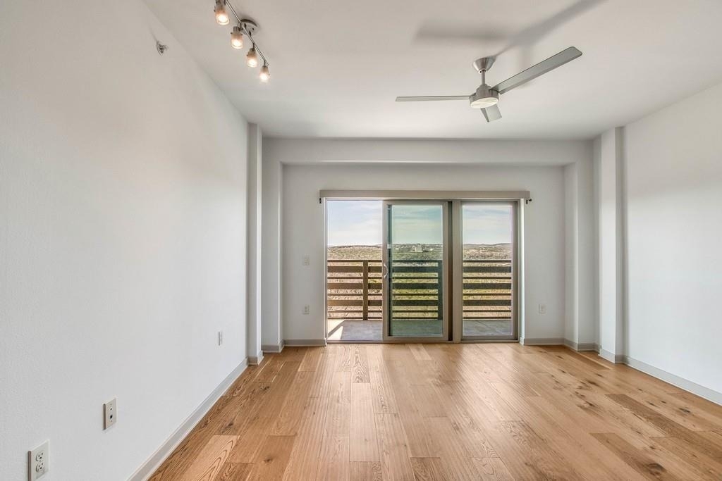 3600 S Lamar Blvd - Photo 7