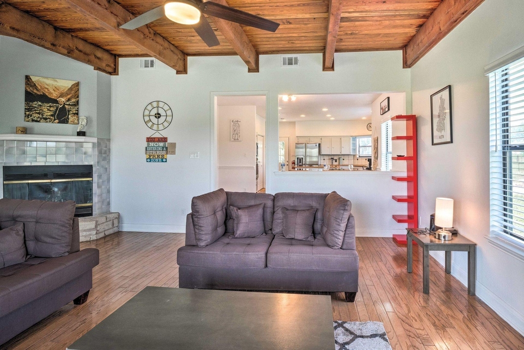 15805 Richards Dr - Photo 9