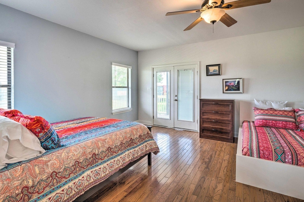 15805 Richards Dr - Photo 15