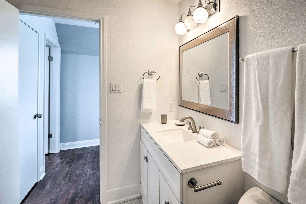 15805 Richards Dr - Photo 22