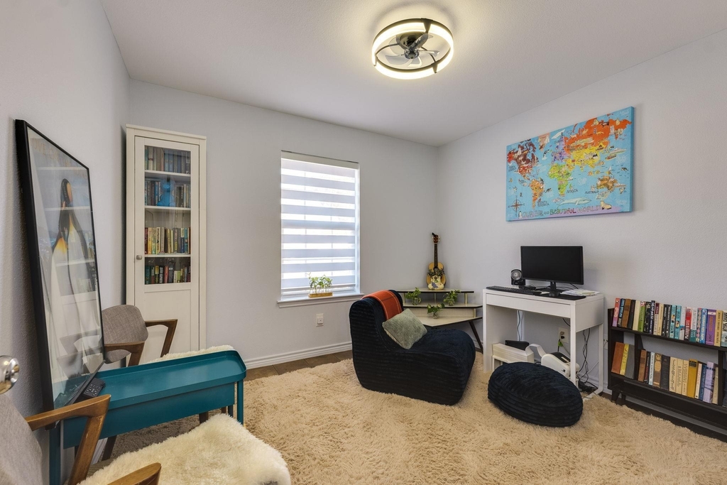 507 Clear Spring Ln - Photo 13