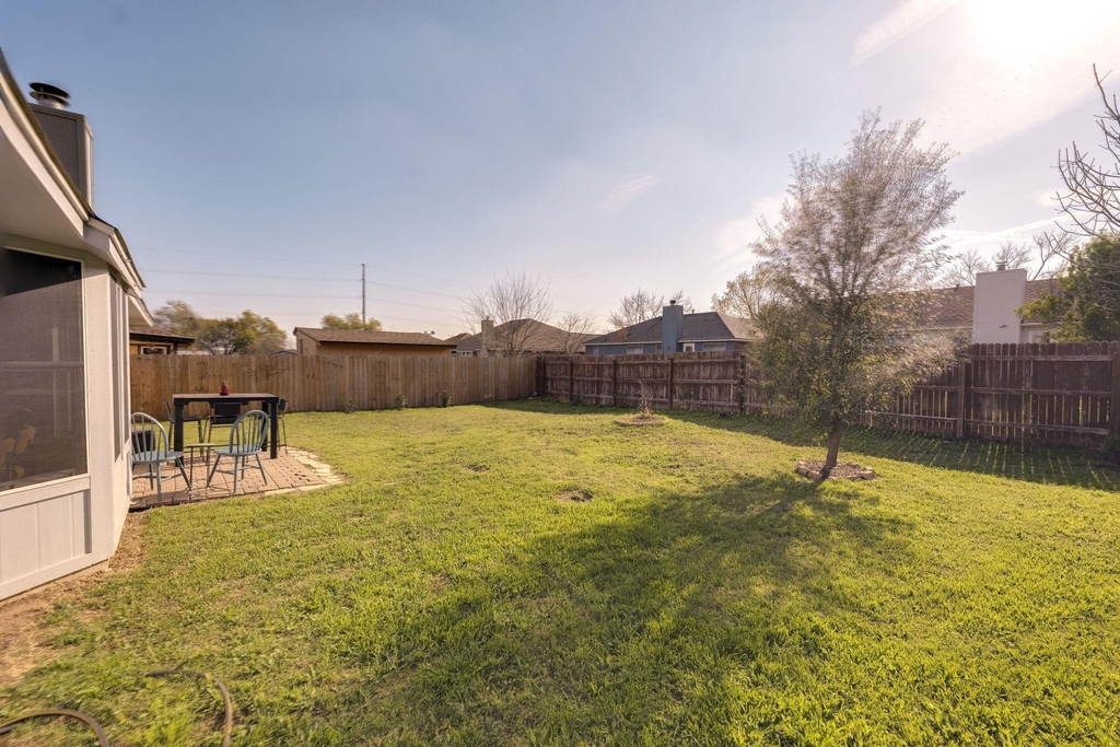 507 Clear Spring Ln - Photo 20