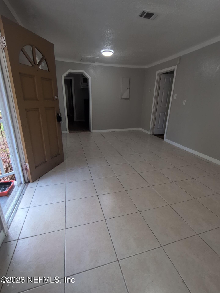 1037 Detroit Street - Photo 2
