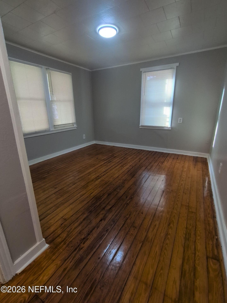 1037 Detroit Street - Photo 14