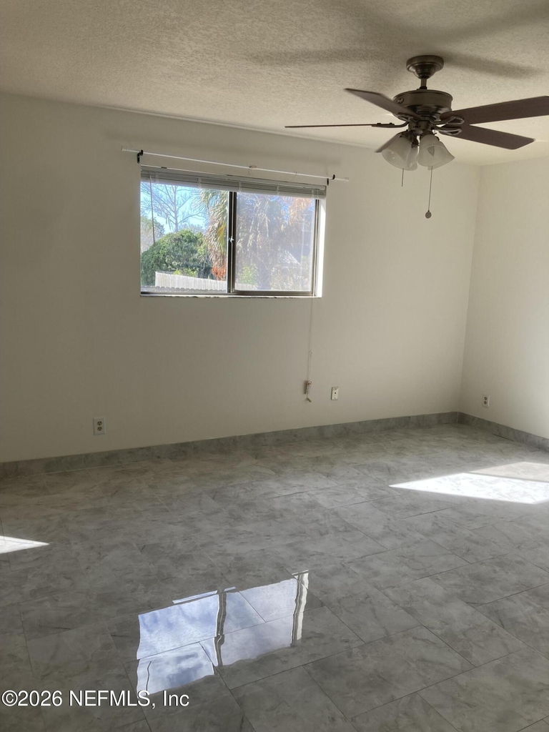 5240 River Park Drive - Photo 7