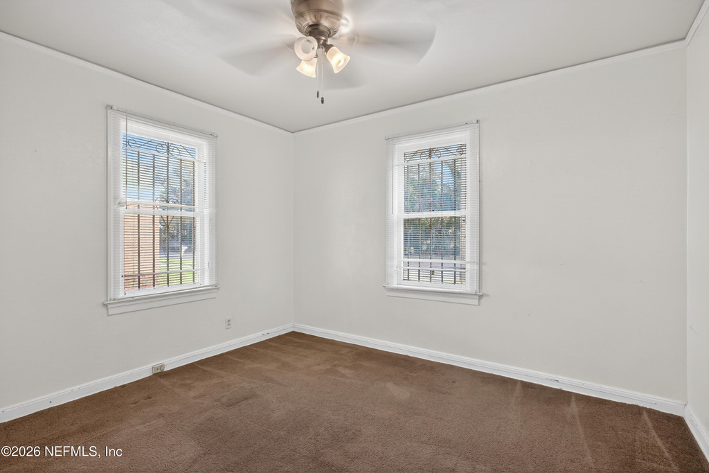 345 E 44th Street - Photo 15