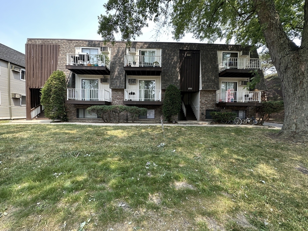 1751 Felten Road - Photo 0