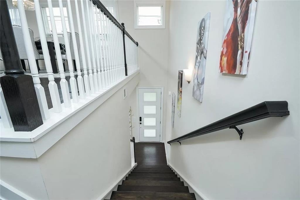 2048 Holtz Lane - Photo 4