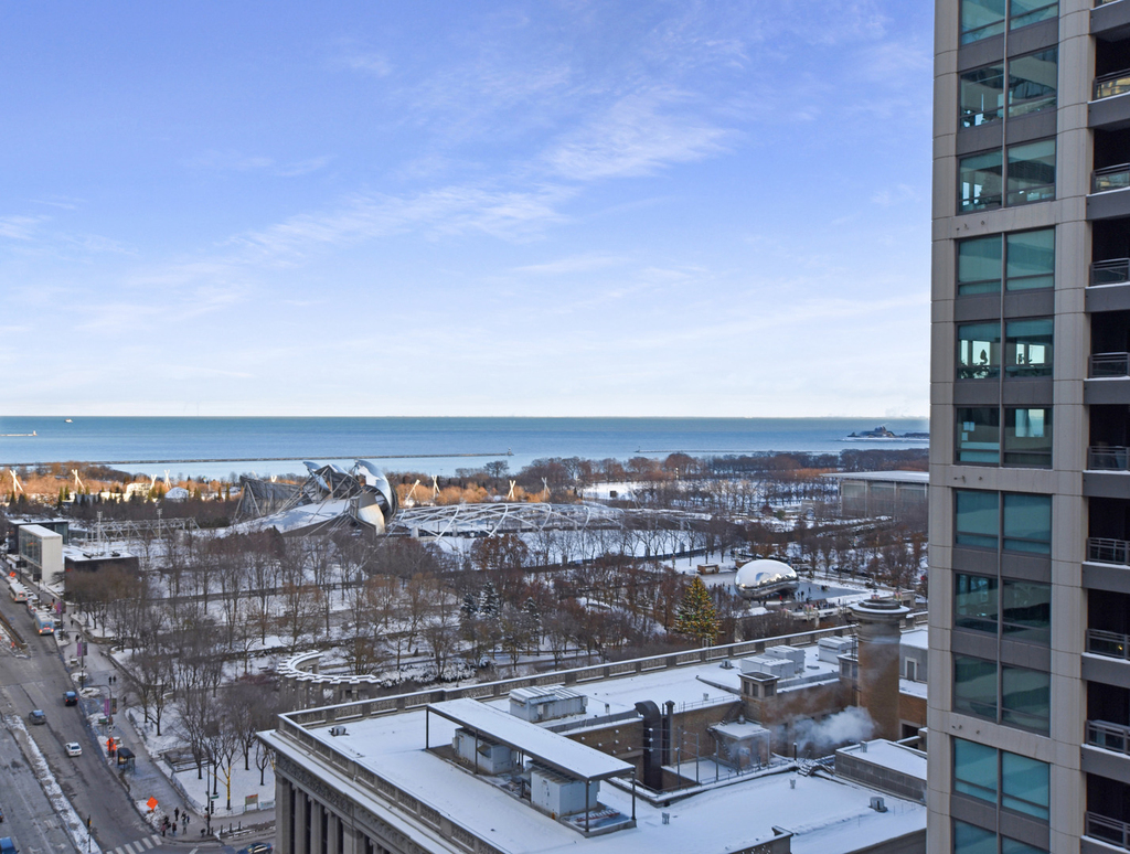60 E Randolph Street - Photo 17