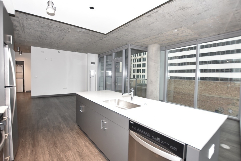 60 E Randolph Street - Photo 31