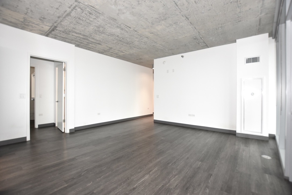 60 E Randolph Street - Photo 35