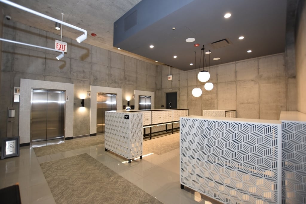 60 E Randolph Street - Photo 3