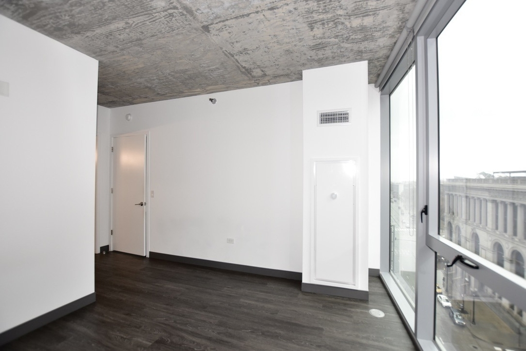 60 E Randolph Street - Photo 38