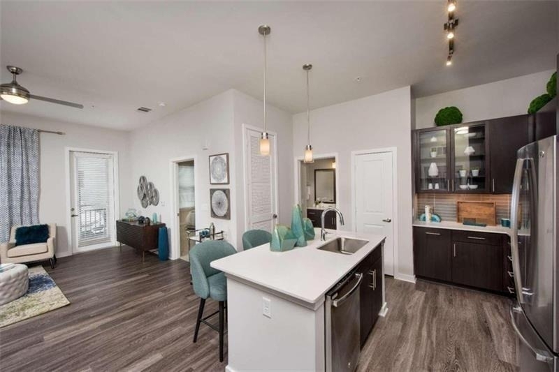1490 W Ernest Barrett Parkway W - Photo 13
