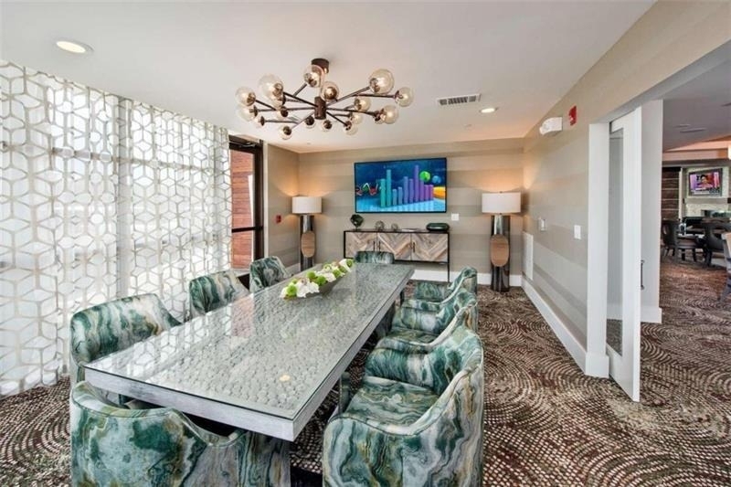 1490 W Ernest Barrett Parkway W - Photo 8