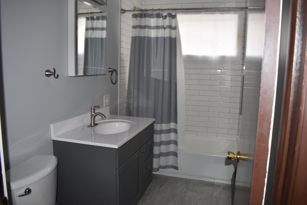 8435 S 81st Avenue - Photo 8