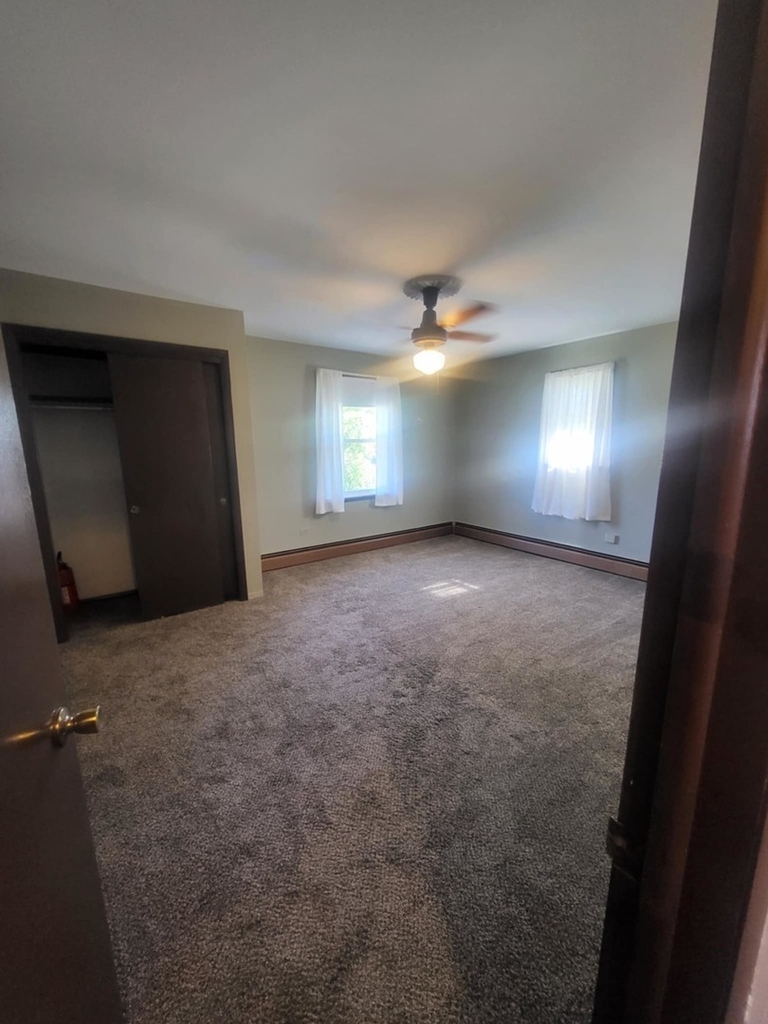 8435 S 81st Avenue - Photo 14