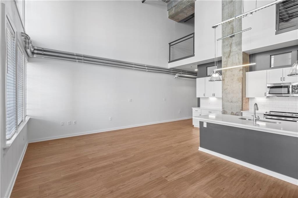 230 18th Street - Photo 8