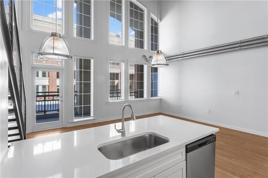 230 18th Street - Photo 7