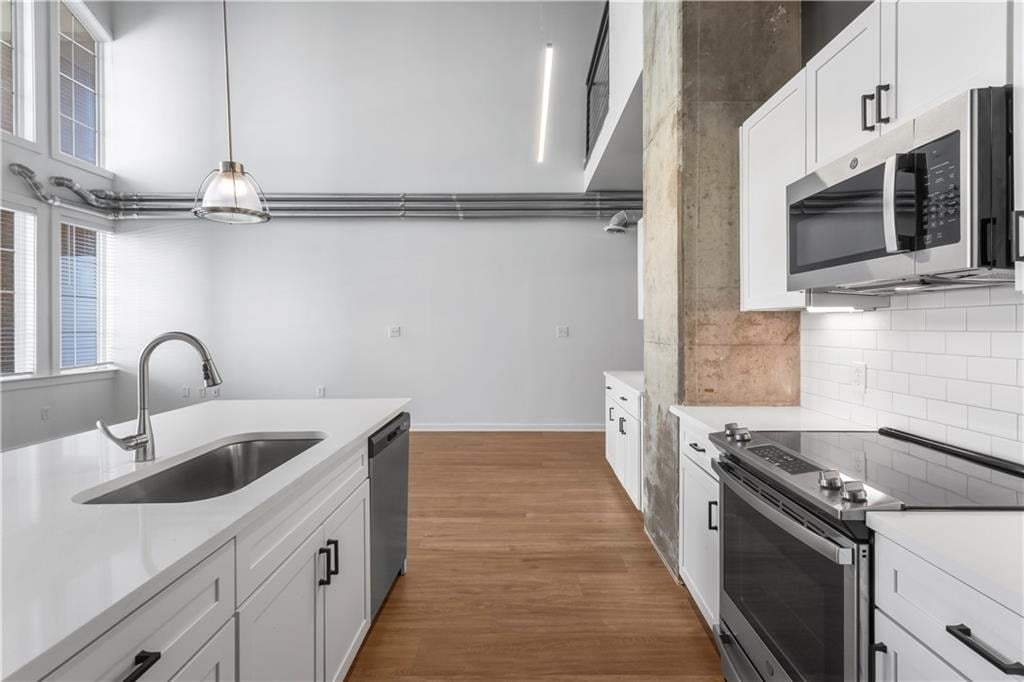 230 18th Street - Photo 8