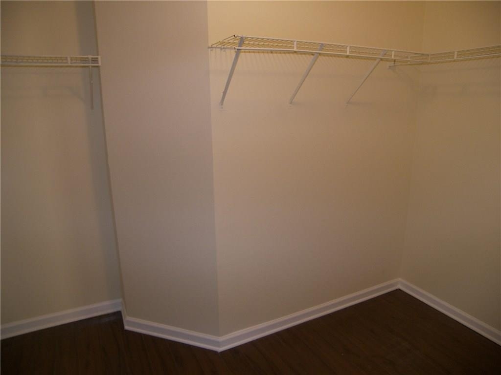 514 Rams Court - Photo 9