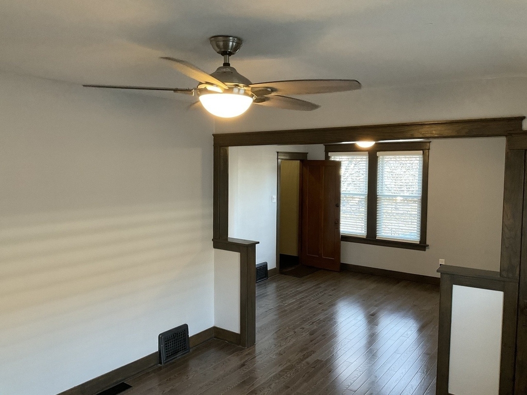 5317 N Manila Avenue - Photo 2