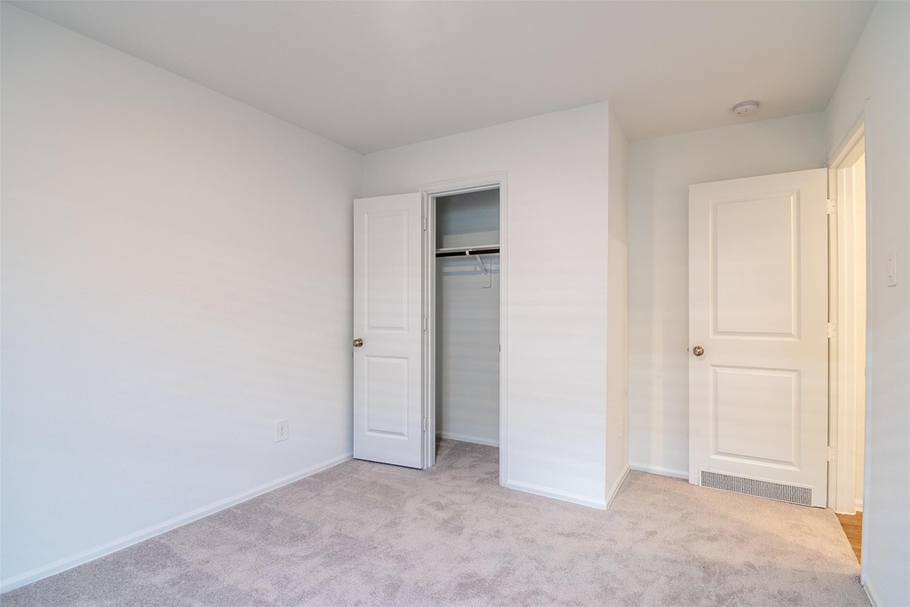 1508 Las Cuevas Drive - Photo 18