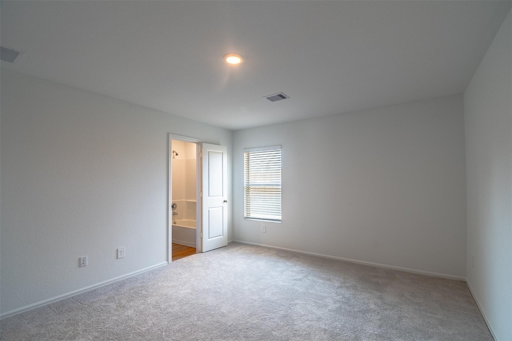 1508 Las Cuevas Drive - Photo 12