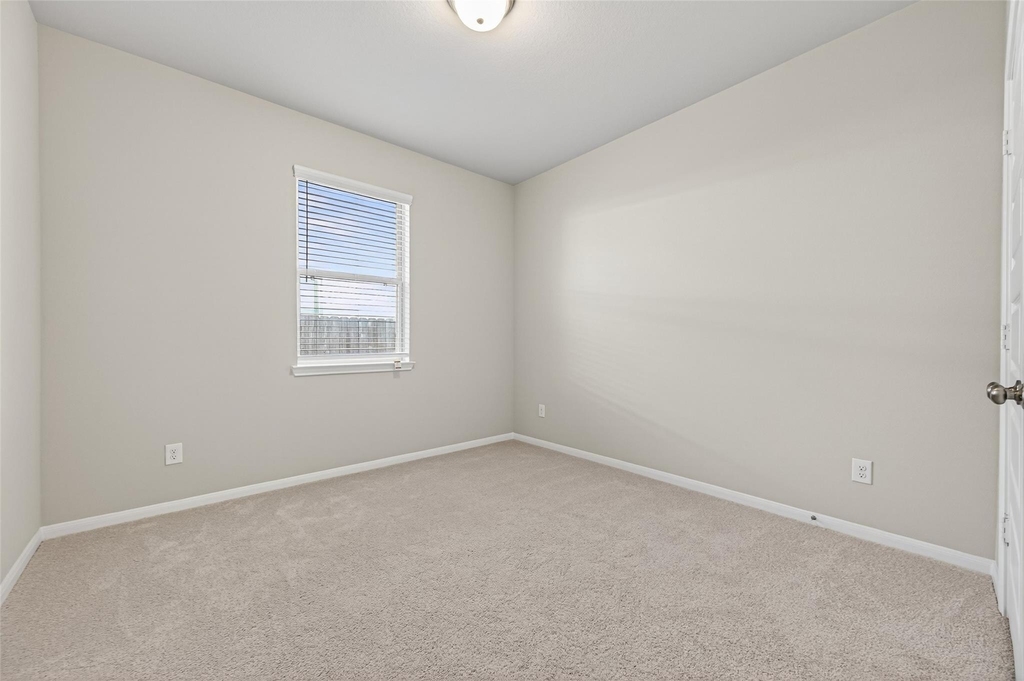 32226 Cedar Crest Drive - Photo 18