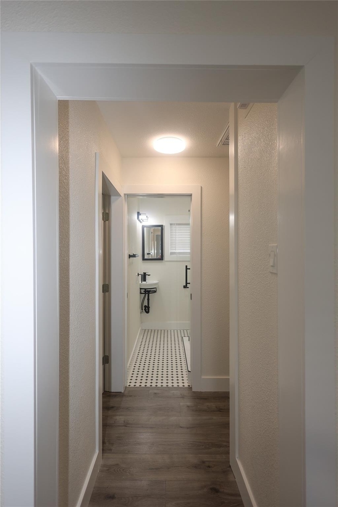 602 Higgins Street - Photo 19