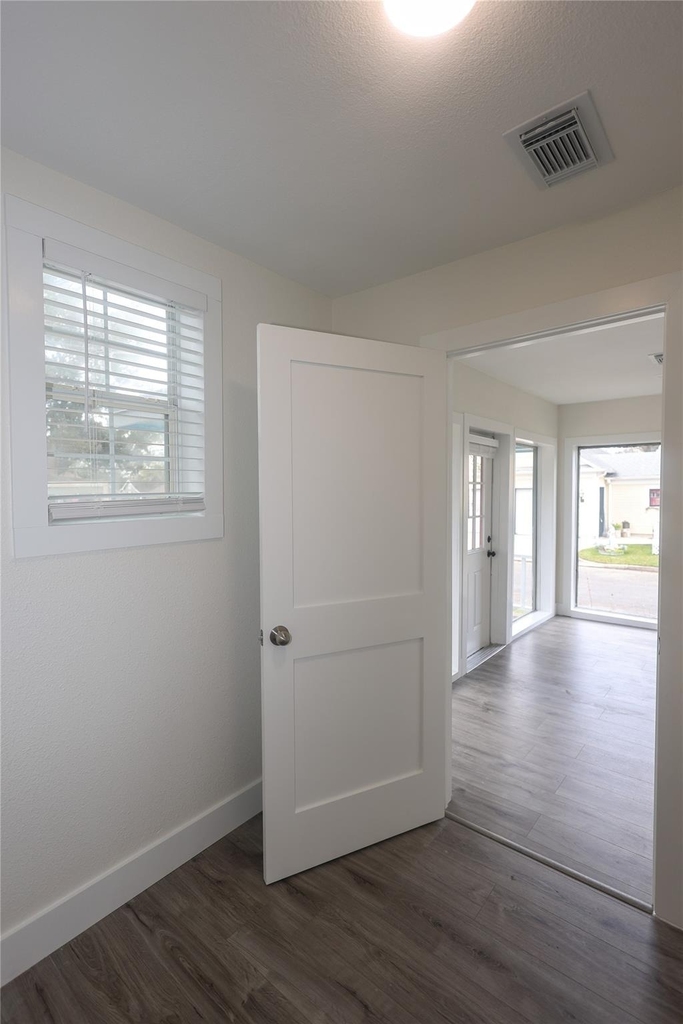 602 Higgins Street - Photo 17